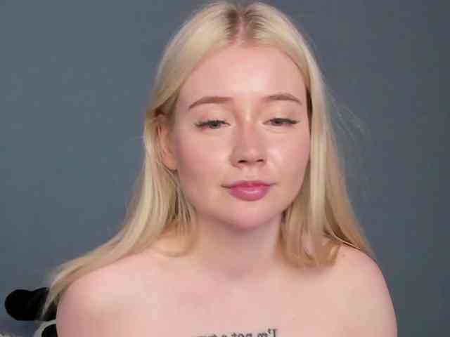 LillieBerry webcam