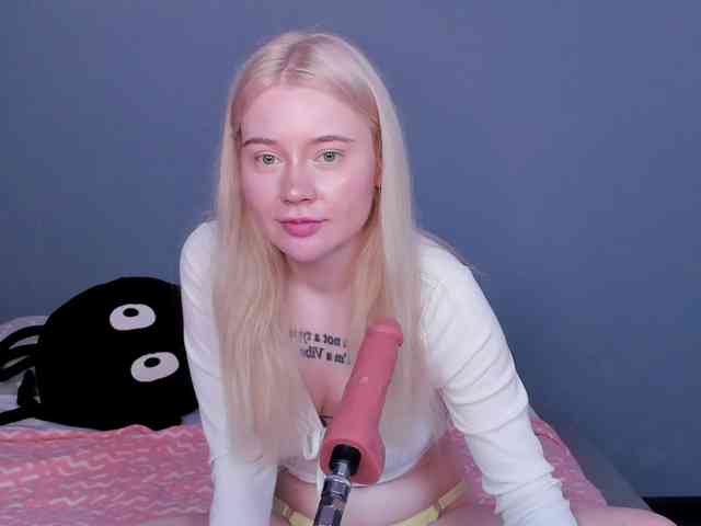 LillieBerry webcam