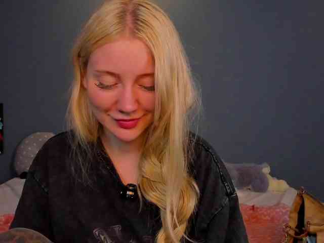 LillieBerry webcam