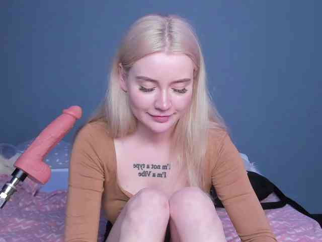 LillieBerry webcam