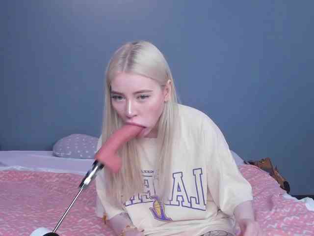 LillieBerry webcam