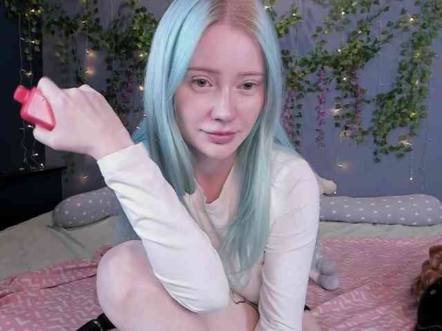 LillieBerry webcam