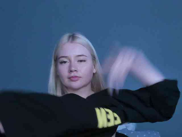 LillieBerry webcam
