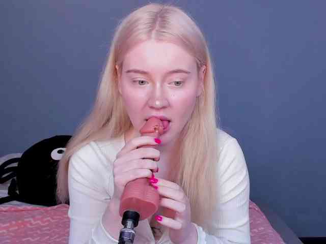 LillieBerry webcam