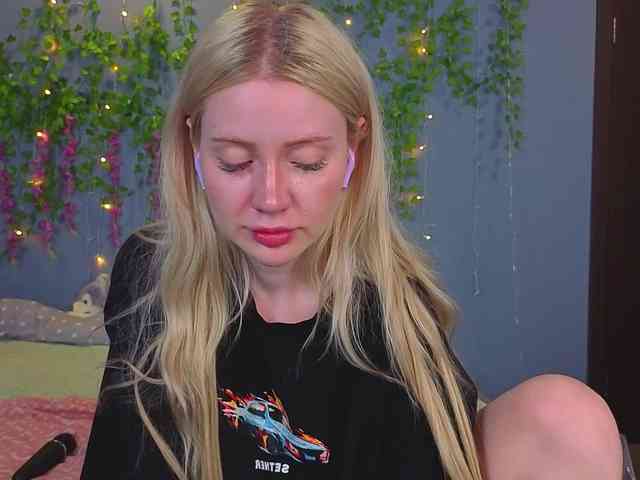 LillieBerry webcam