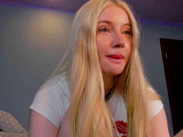 LillieBerry webcam