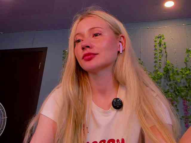 LillieBerry webcam