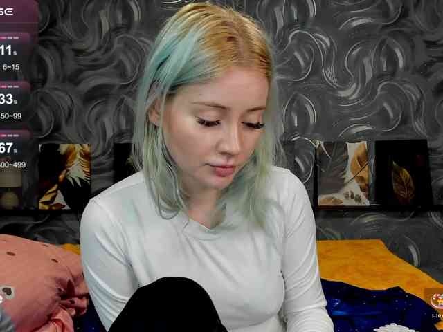 LillieBerry webcam