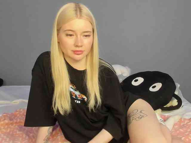 LillieBerry webcam