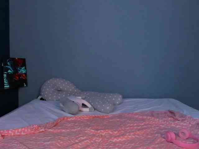 LillieBerry webcam