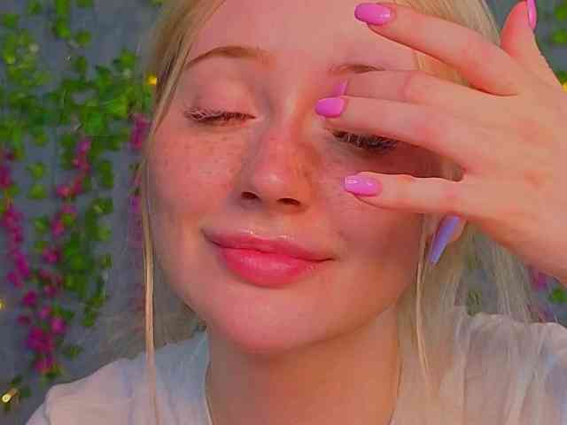 LillieBerry webcam