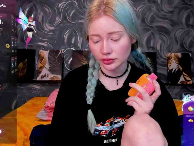 LillieBerry webcam