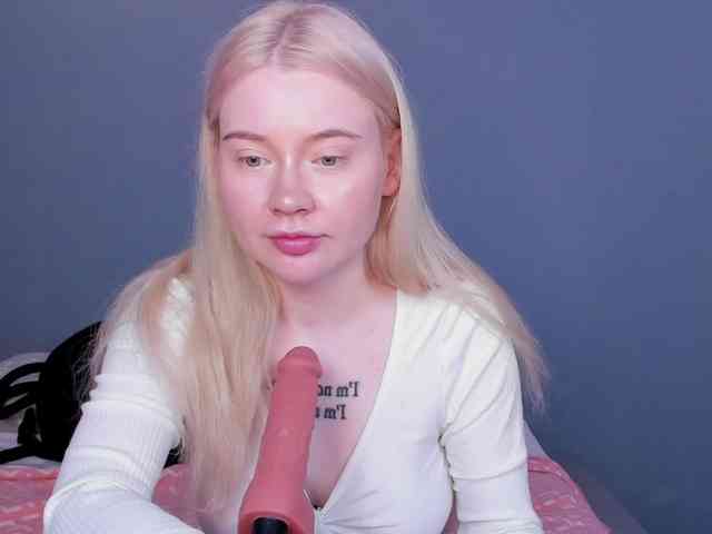 LillieBerry webcam
