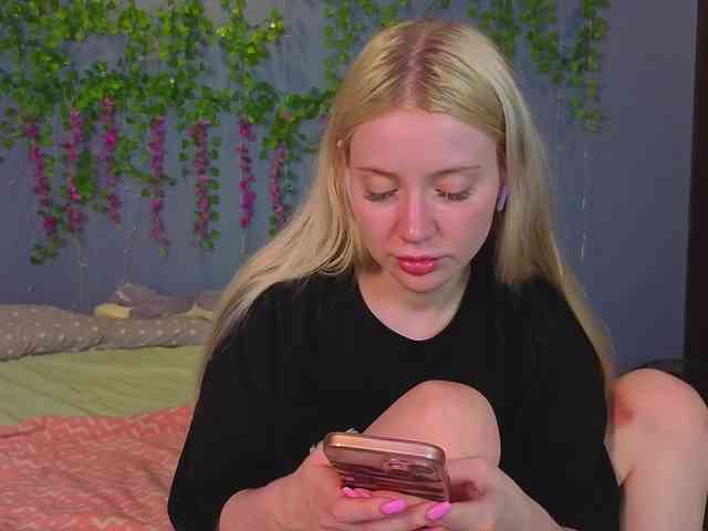LillieBerry webcam