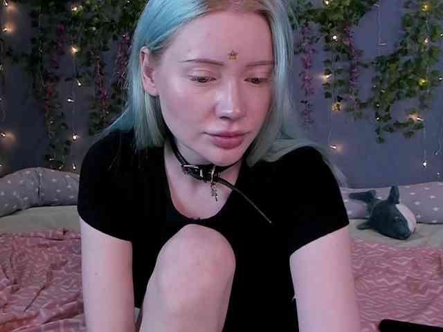 LillieBerry webcam