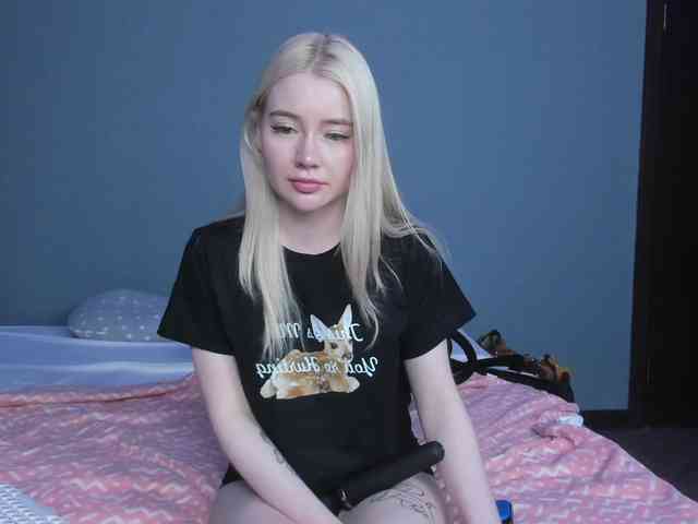 LillieBerry webcam
