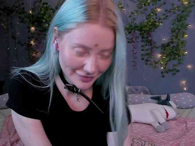 LillieBerry webcam