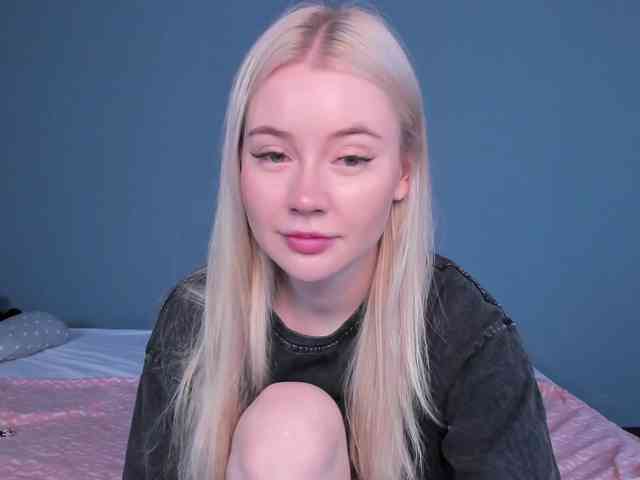 LillieBerry webcam