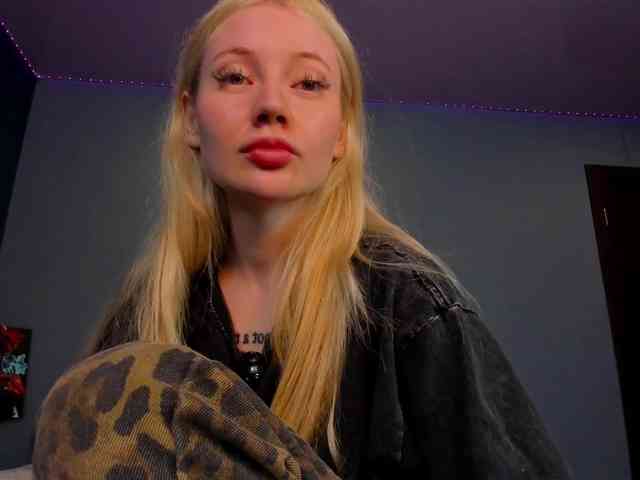 LillieBerry webcam