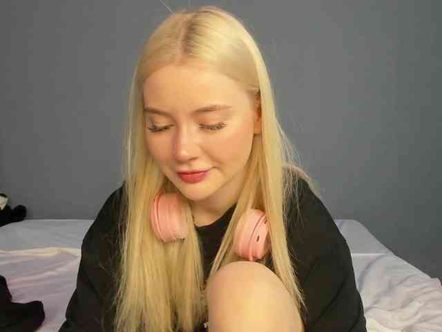 LillieBerry webcam