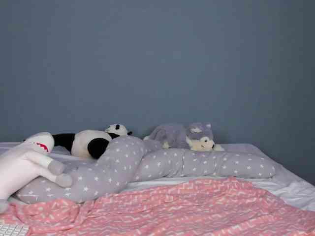 LillieBerry webcam