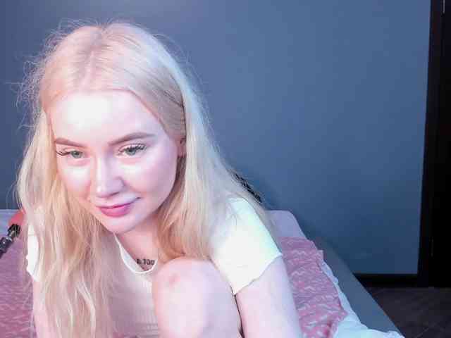 LillieBerry webcam