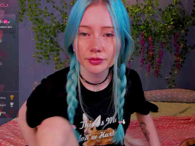 LillieBerry webcam
