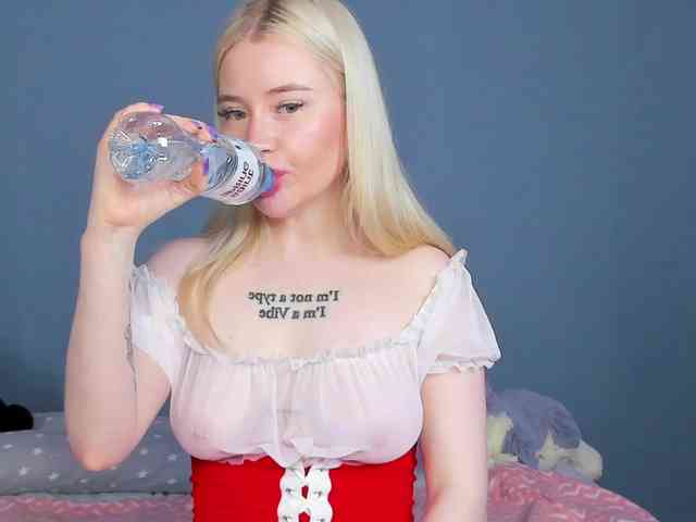 LillieBerry webcam