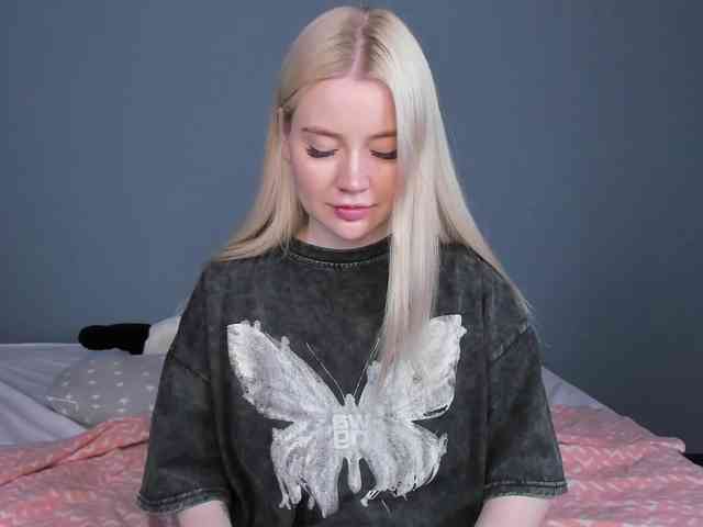 LillieBerry webcam