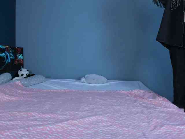 LillieBerry webcam