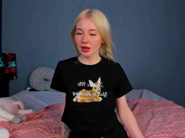 LillieBerry webcam