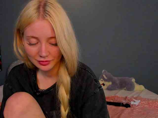 LillieBerry webcam