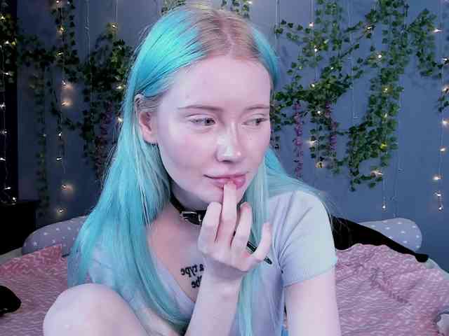 LillieBerry webcam
