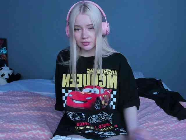 LillieBerry webcam