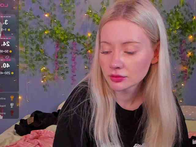 LillieBerry webcam