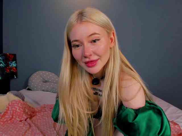 LillieBerry webcam