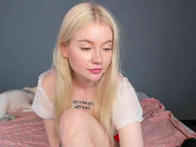 LillieBerry webcam