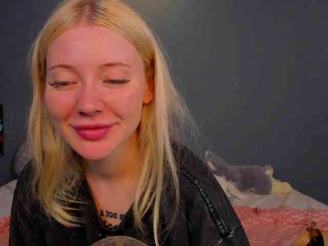 LillieBerry webcam