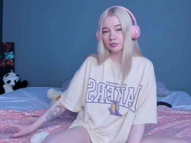 LillieBerry webcam
