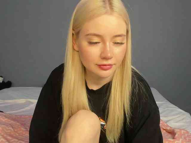 LillieBerry webcam