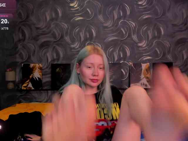 LillieBerry webcam