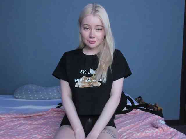 LillieBerry webcam
