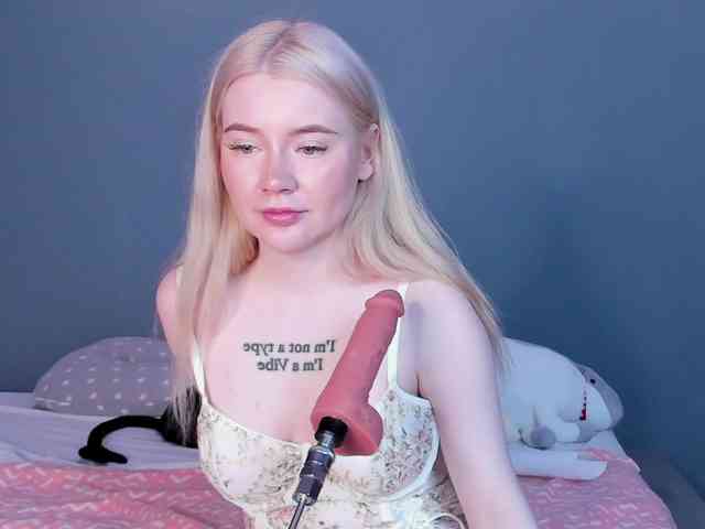 LillieBerry webcam