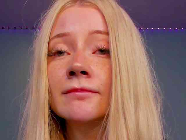 LillieBerry webcam