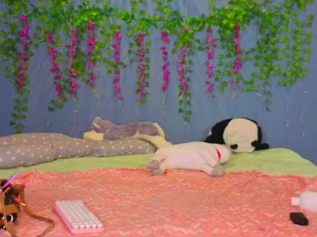 LillieBerry webcam
