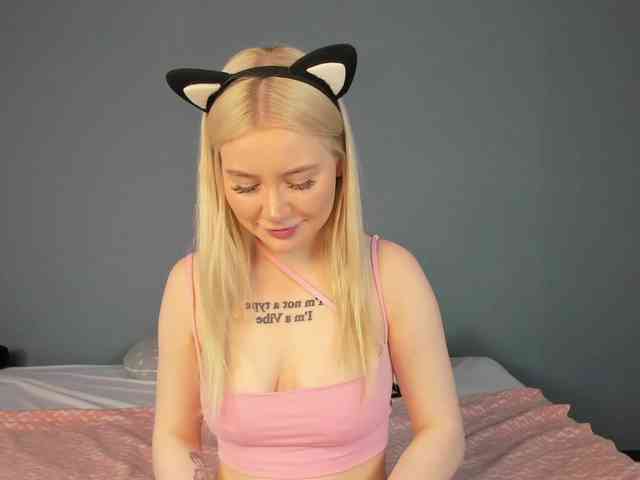 LillieBerry webcam