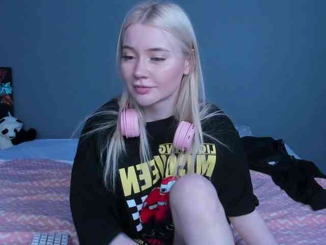 LillieBerry webcam