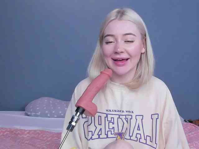LillieBerry webcam