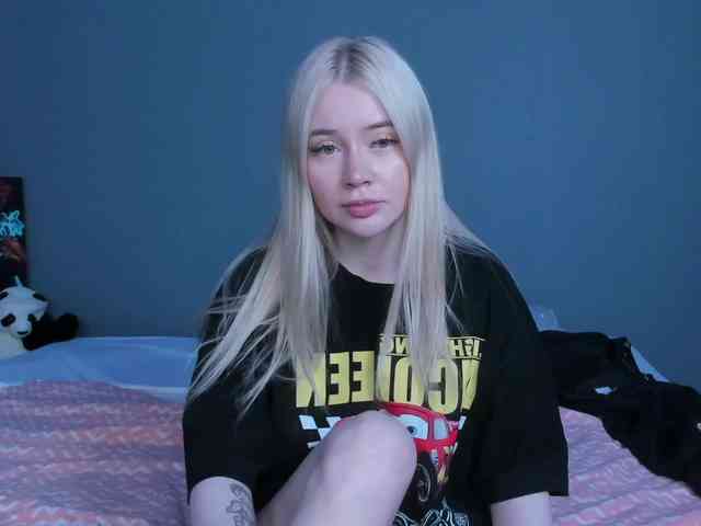 LillieBerry webcam