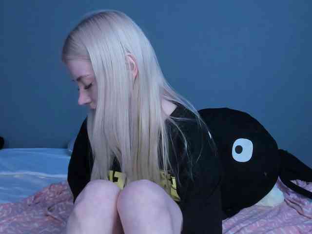 LillieBerry webcam
